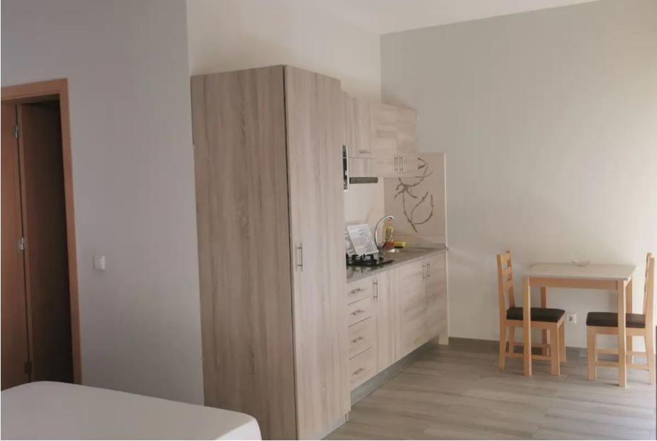 Ellen Apartamento T0 - Inforsal Εσπάργκος Εξωτερικό φωτογραφία