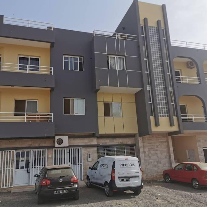 Ellen Apartamento T0 - Inforsal Εσπάργκος Εξωτερικό φωτογραφία